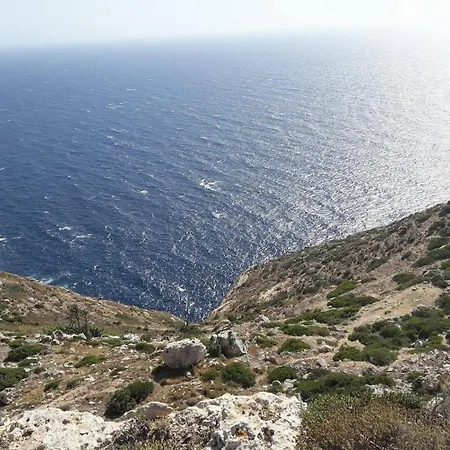 Salina With Private Balcony Pansiyon
