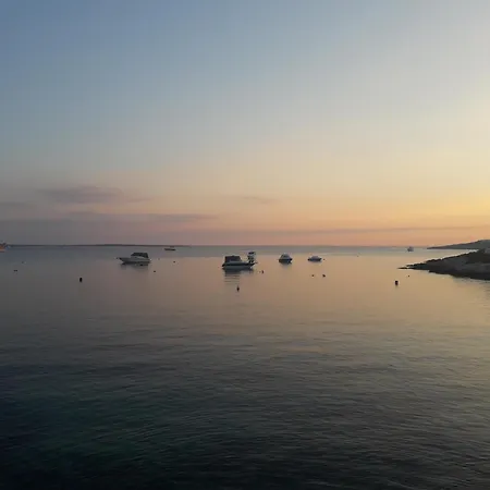 Homestay Salina With Private Balcony Naxxar
