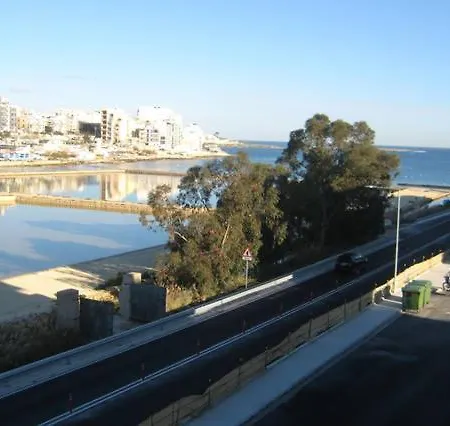 民宿 Salina With Private Balcony 纳克萨
